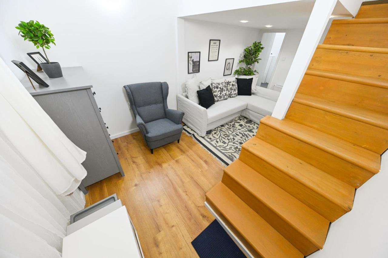 Charming Apartment In Damjanich Str., Lucas Budapest Luaran gambar